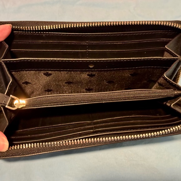 Kate Spade ♠️ Continental Wallet (Black Leather) - Picture 5 of 5
